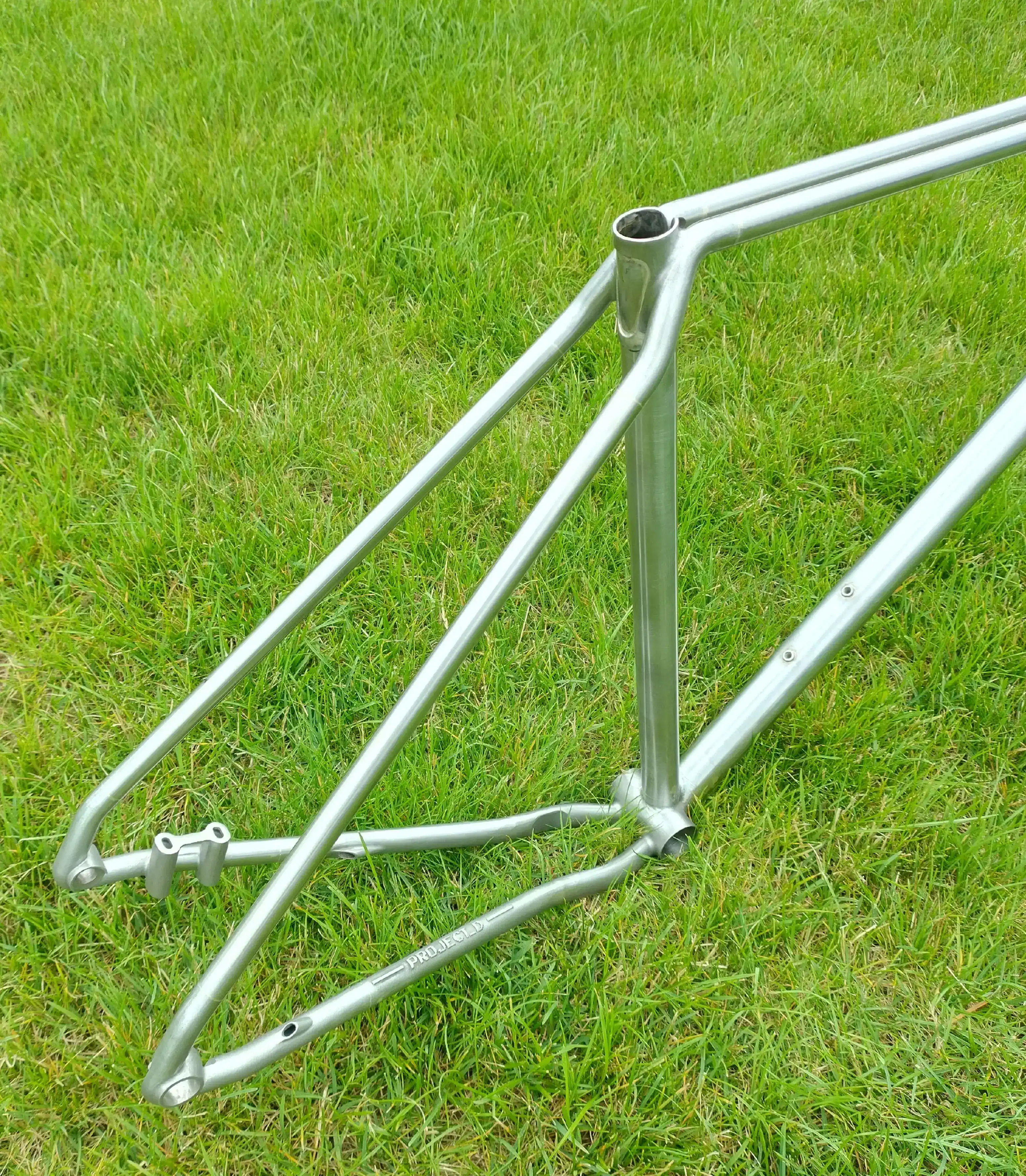 Rear triangle of the Project_D custom titanium bike frame