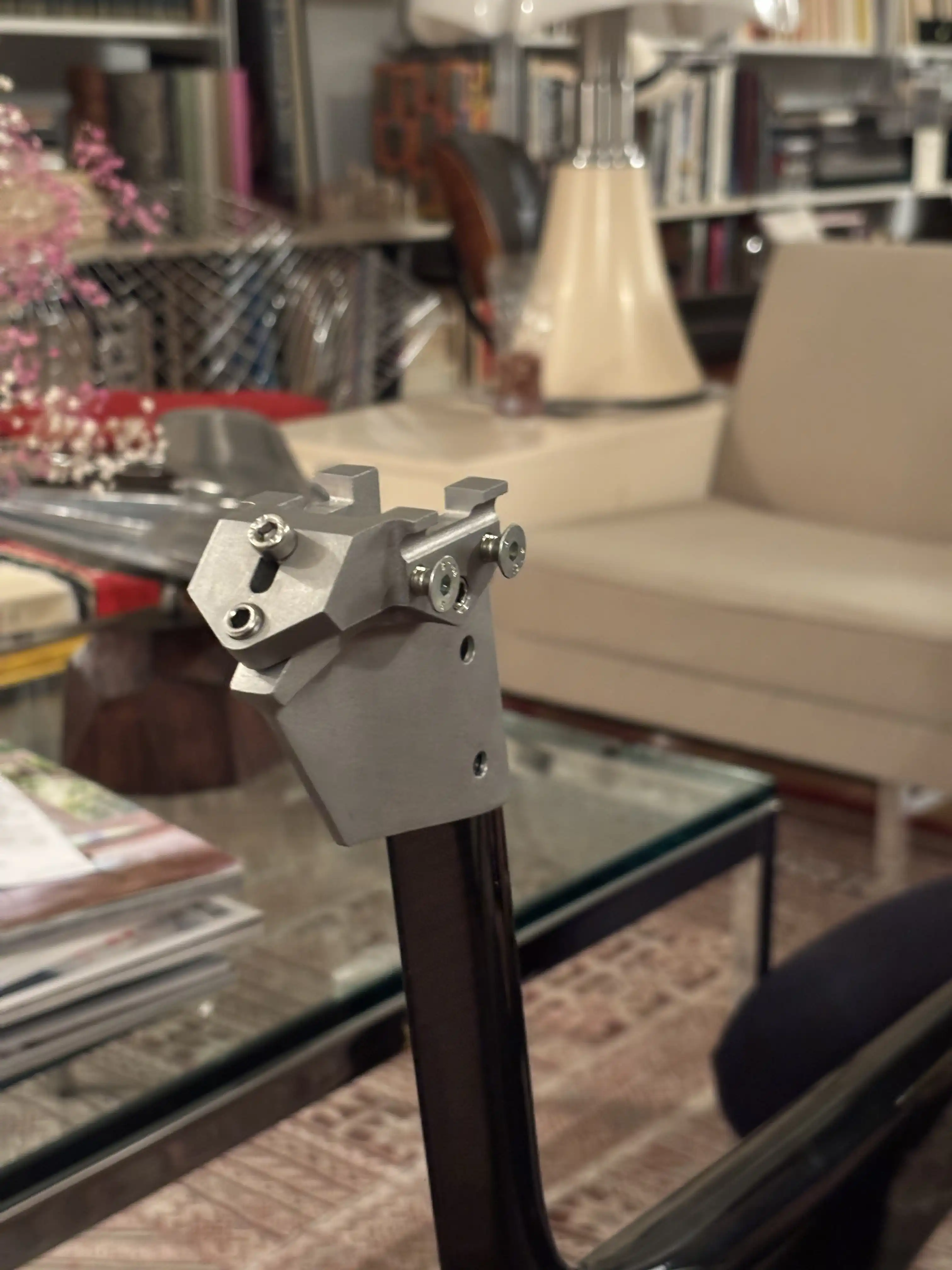 3D printed Lotus 110 saddle clamp mounted on an aerodynamic seatpost